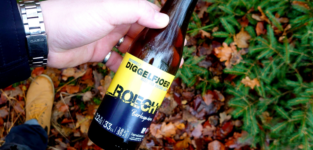 Roech is het nieuwe bier van Brouwerij Diggelfjoer. TheDutchBeerDad ging ermee op pad en proefde hem vast, Zijn bevindingen lees je bij FSOM!