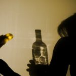 alcohol misbruik heeft verwoestende indruk tijdens pandemie