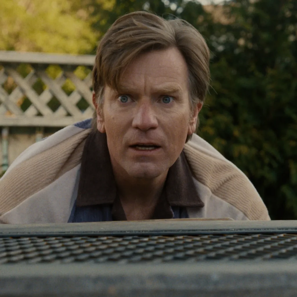 Ewan McGregor in The End of Oaks Street bij FSOM Magazine
